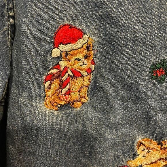 Solutions Christmas Embroidery Cat Jean Shirt Women’s PM - Picture 4 of 15